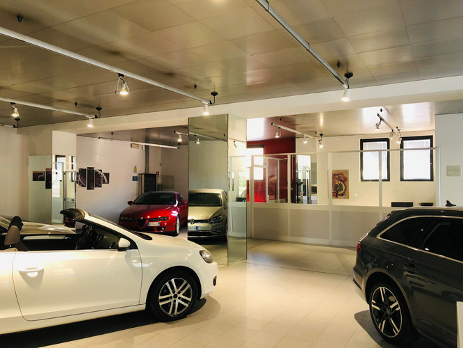 dealer showroom